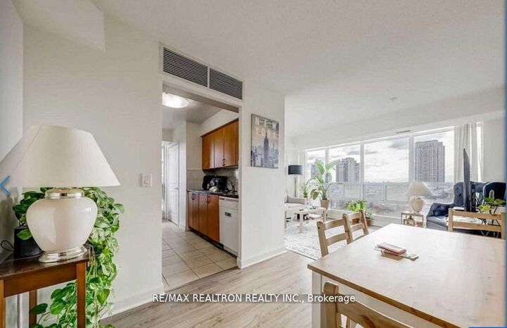 Property Photo:  35 Bales Avenue 1011  ON M2N 7L7 