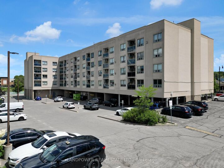 Property Photo: 160 Wellington Street E 301 ON L4G 1J3