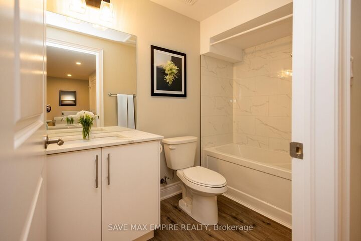 Property Photo: 3580 Canfield Crescent ON L0S 1S0