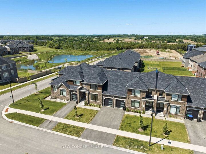 11 Bayberry Drive — photo 1