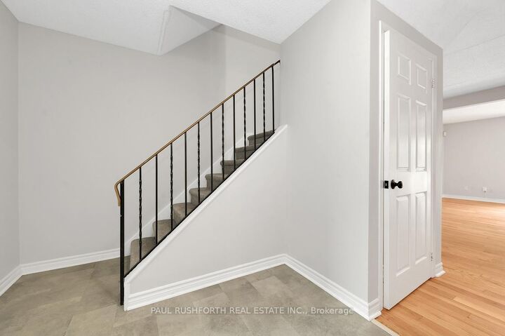 Property Photo:  24 Baneberry Crescent  ON K2L 2Y4 