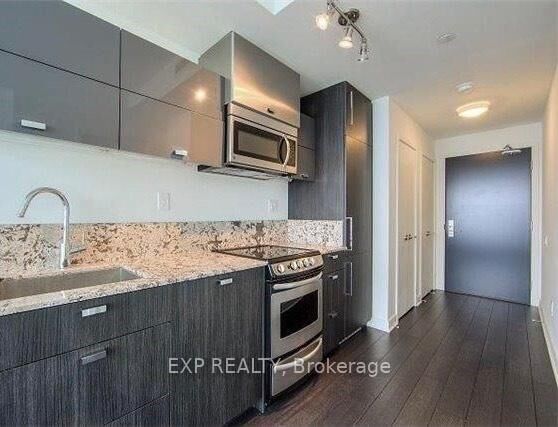 Property Photo:  290 Adelaide Street W 2503  ON M5V 0P3 