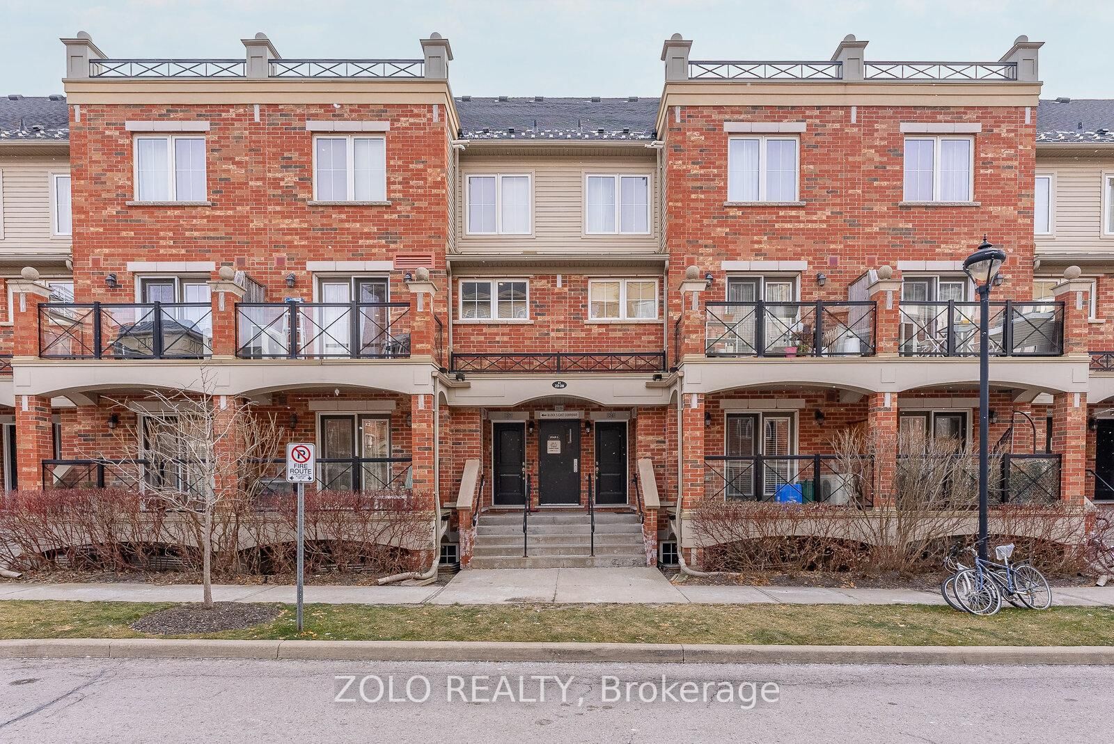 Property Photo:  51 Hays Boulevard 28  ON L6H 0J1 