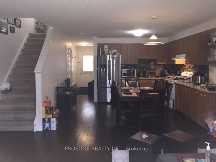 Property Photo: 1338 Countrystone Drive ON N2N 3R9