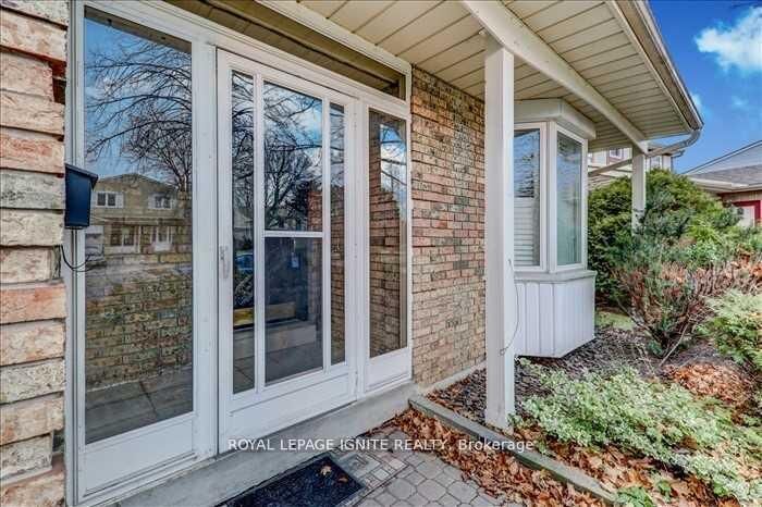 Property Photo: 23 Longbow Square ON M1W 2W6
