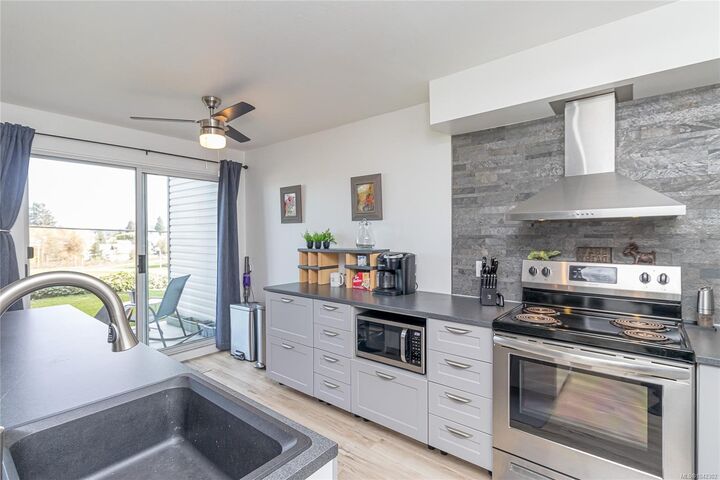 Property Photo: 9916 Daniel St #107 BC V0R 1K1