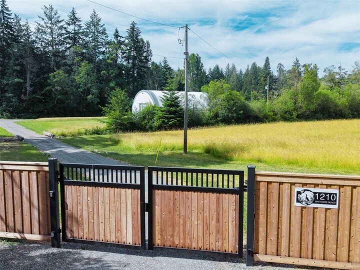 Property Photo:  1210 Smithers Rd  BC V2T 7Y3 