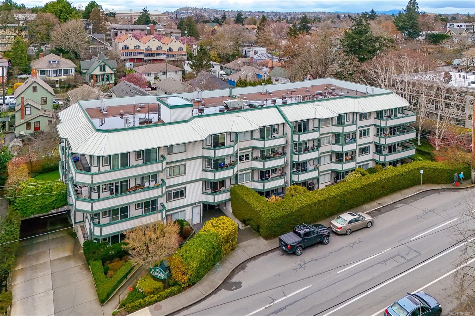 Property Photo:  1270 Johnson St #201  BC V8V 3P1 
