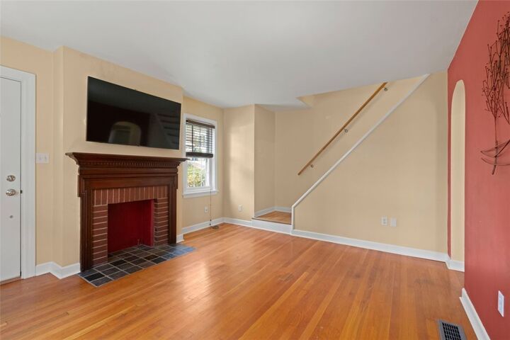 Property Photo: 617 Lamarido St PA 15226