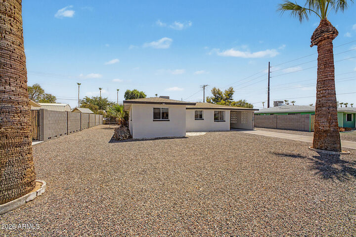 Property Photo: 5209 E Butte Street AZ 85205