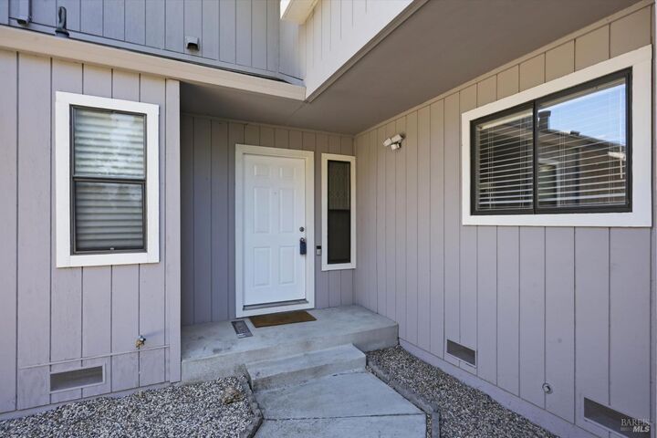 Property Photo: 7 Gilbert Court CA 94931
