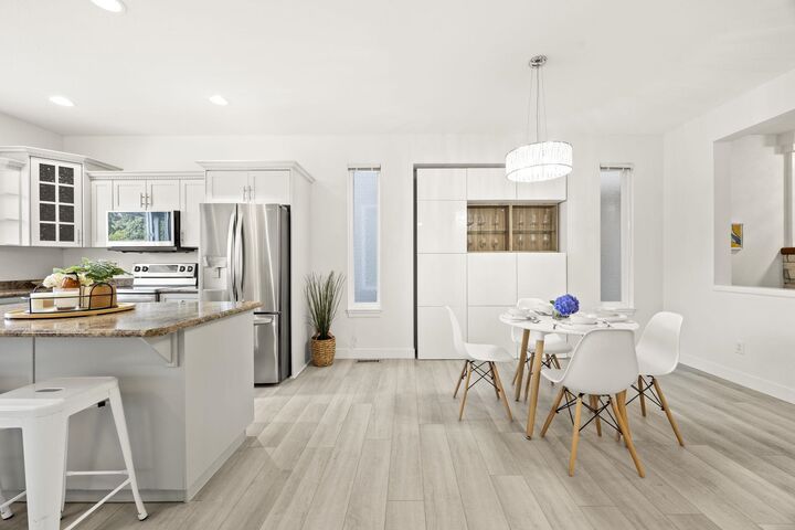Property Photo: 24222 103 Avenue BC V2W 1Y1
