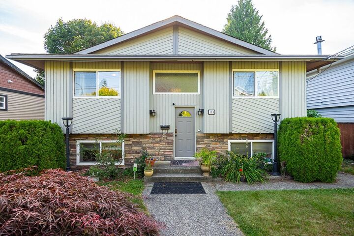 404 Mundy Street — photo 1