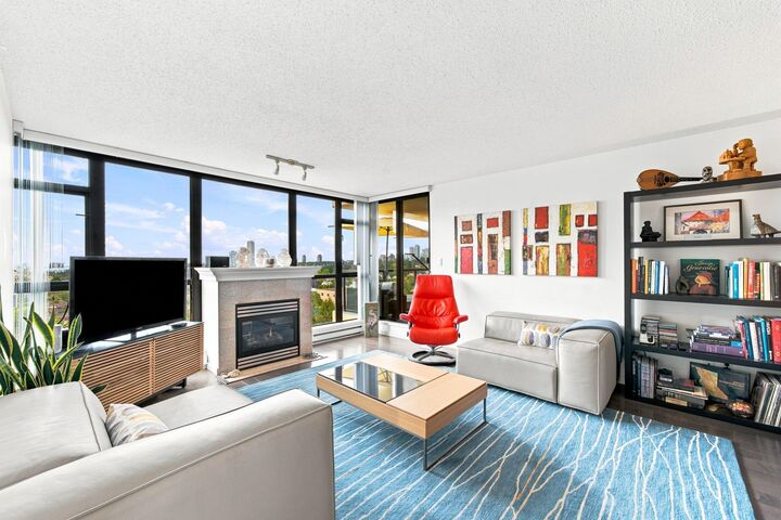 Property Photo: 615 Hamilton Street 1205 BC V3M 7A7