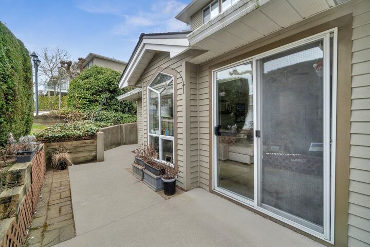 1124 Orr Drive — photo 1