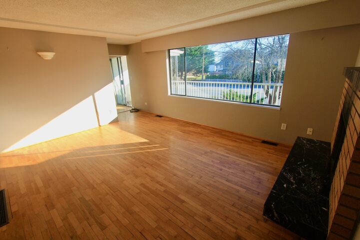 Property Photo: 4771 Steveston Highway BC V7E 2K4