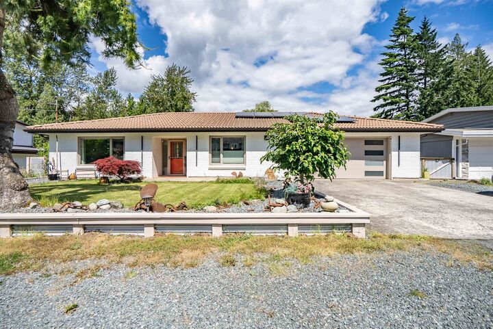 Property Photo: 485 Naismith Avenue BC V0M 1K0