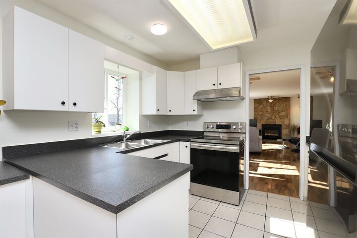 Property Photo: 93 Warrick Street BC V3K 5L3