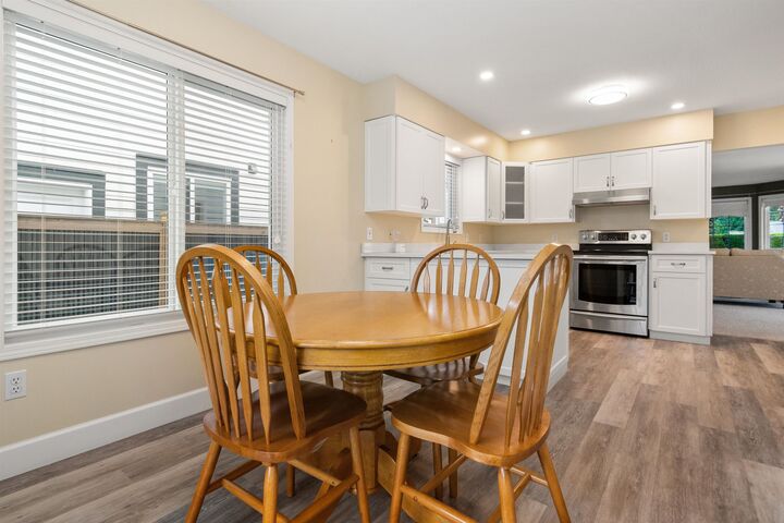 Property Photo: 552 Yale Street BC V0X 1L0
