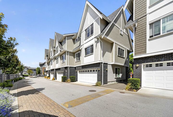 Property Photo: 7180 Lechow Street 4 BC V6Y 0K9