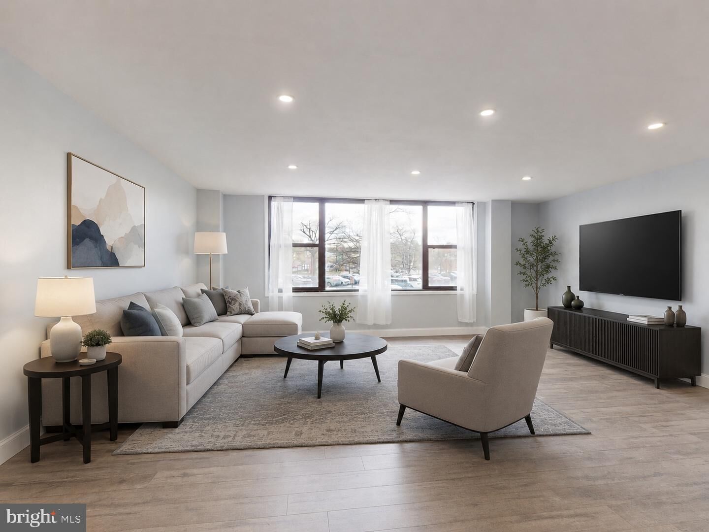 Property Photo:  4600 Duke Street 431  VA 22304 