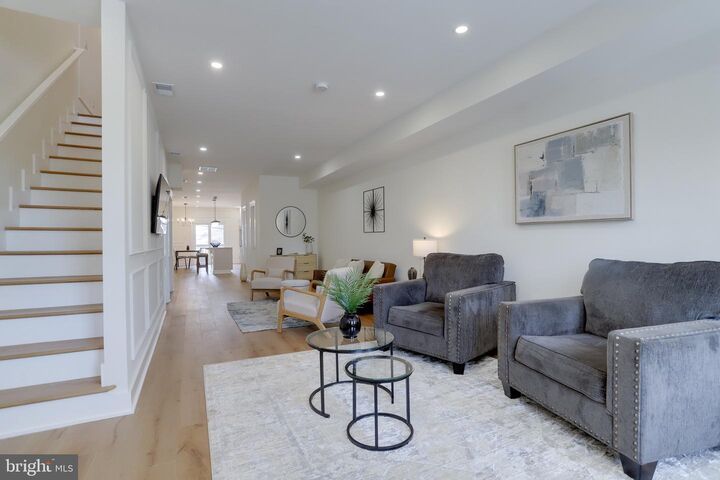 Property Photo: 1404 Massachusetts Avenue SE DC 20003
