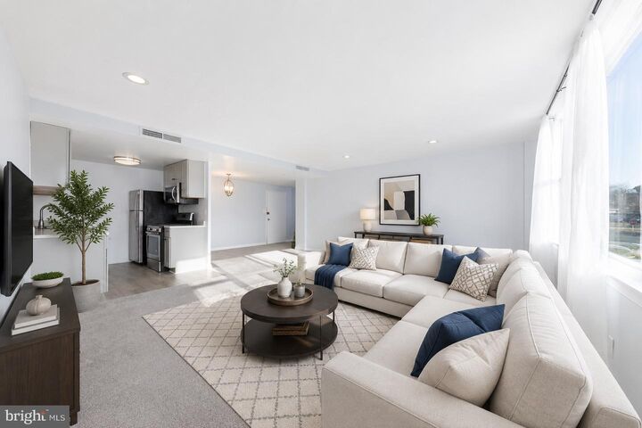Property Photo:  4600 Duke Street 413  VA 22304 