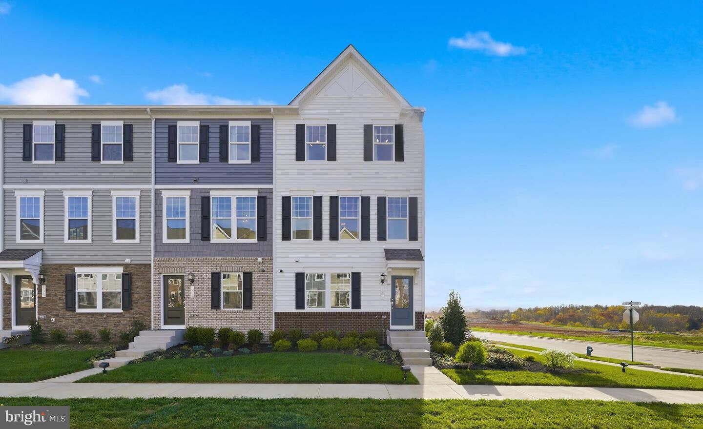 Property Photo: 483 Presidents Pointe Avenue 463 WV 25438