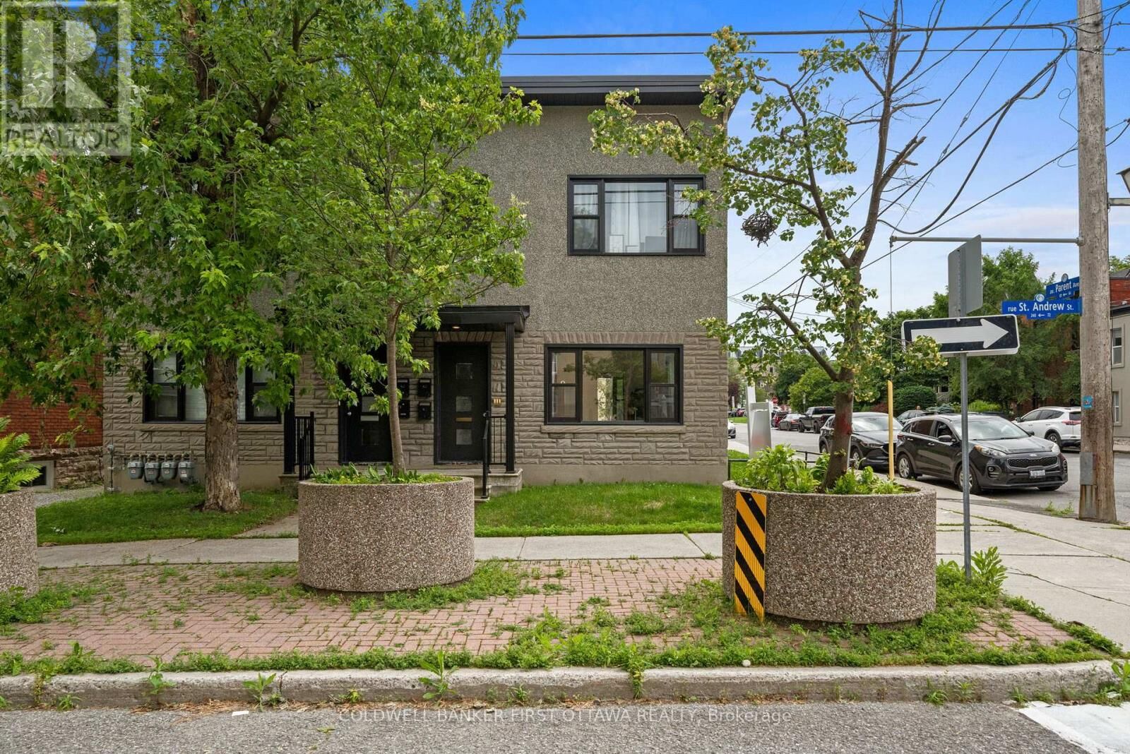 Property Photo:  72 St. Andrew Street  ON K1N 5G1 