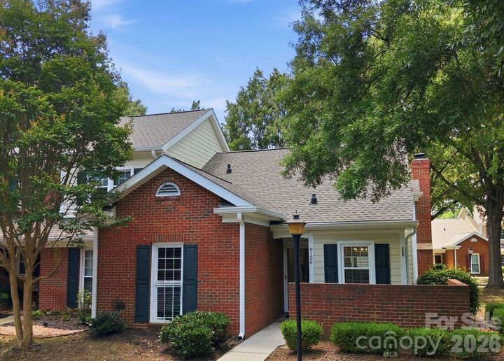 Property Photo:  9126 N Vicksburg Park Court  NC 28210 