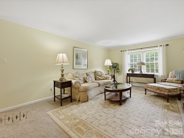 Property Photo: 2233 Rexford Road C NC 28211