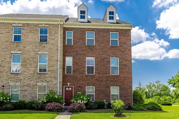 Property Photo:  9557 Union Park  OH 45069 