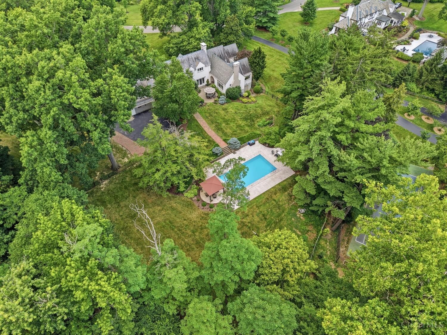 Property Photo:  807 Birney Lane  OH 45230 