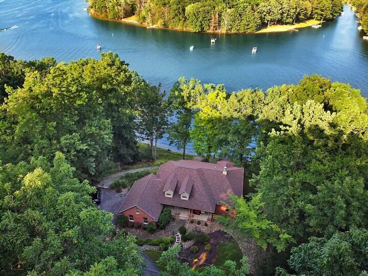 Property Photo: 16901 Treasure Lake Rd PA 15801