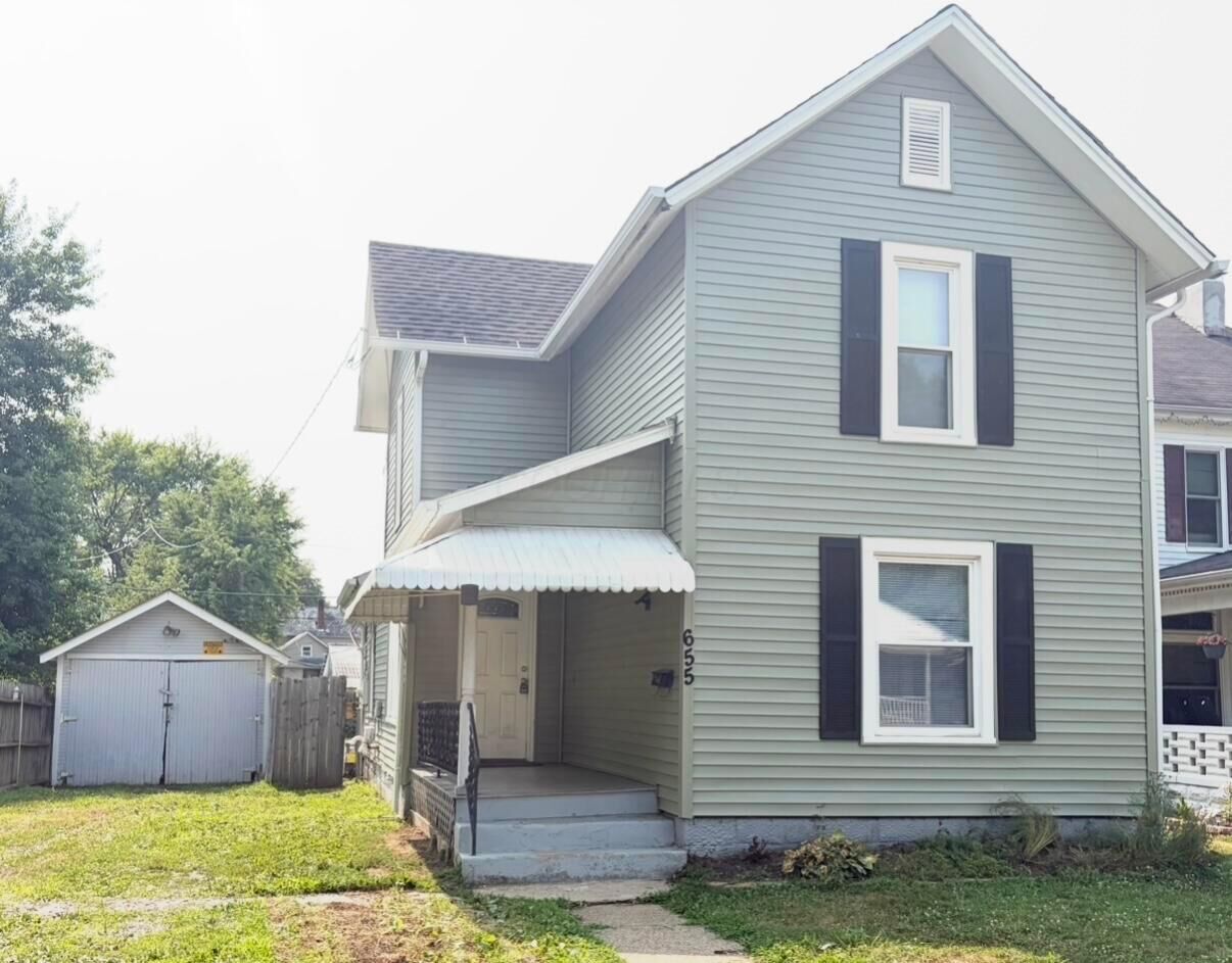 Property Photo:  655 Evans Street  OH 43055 