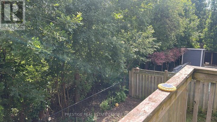 Property Photo:  1527 Stewart Crescent  ON L9T 6P8 