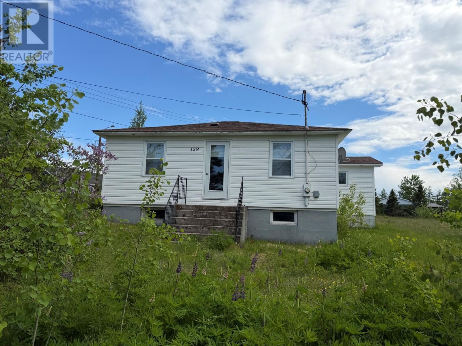 Property Photo:  129 Main Street  NL A0G 1Z0 