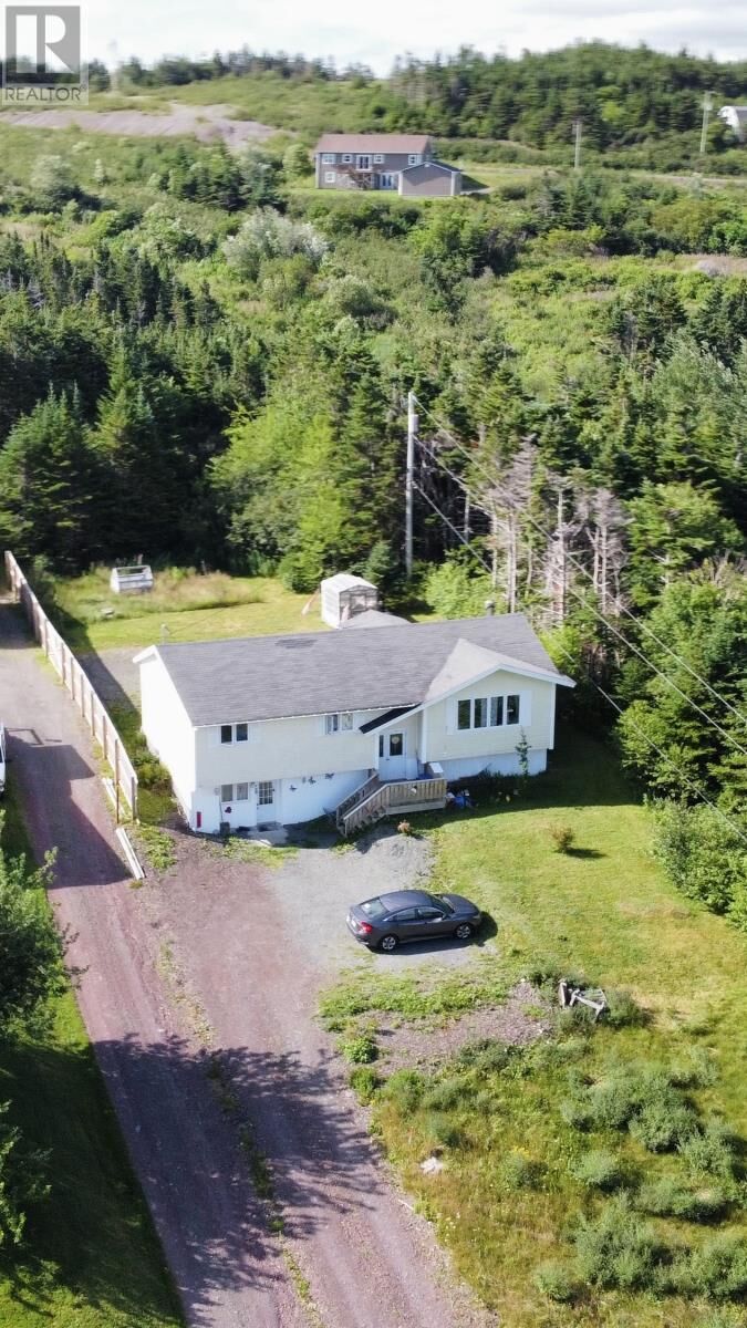Property Photo: 231-233 Creston Boulevard NL A0E 1K0