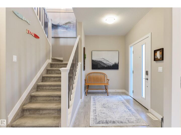 Property Photo:  23 Kingsbury Ci  AB T7X 0C9 