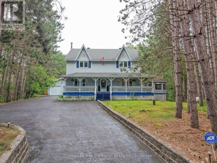 Property Photo: 310 Pinecreek Crescent North ON P0H 1H0