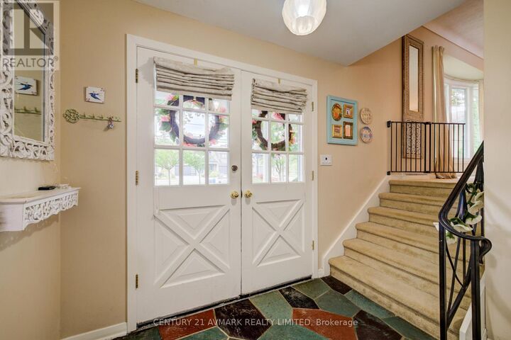 Property Photo:  163 Lakeshore Road  ON L2N 2V2 