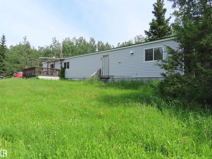 Property Photo:  7227 Twp Road 560  AB T0E 2A0 