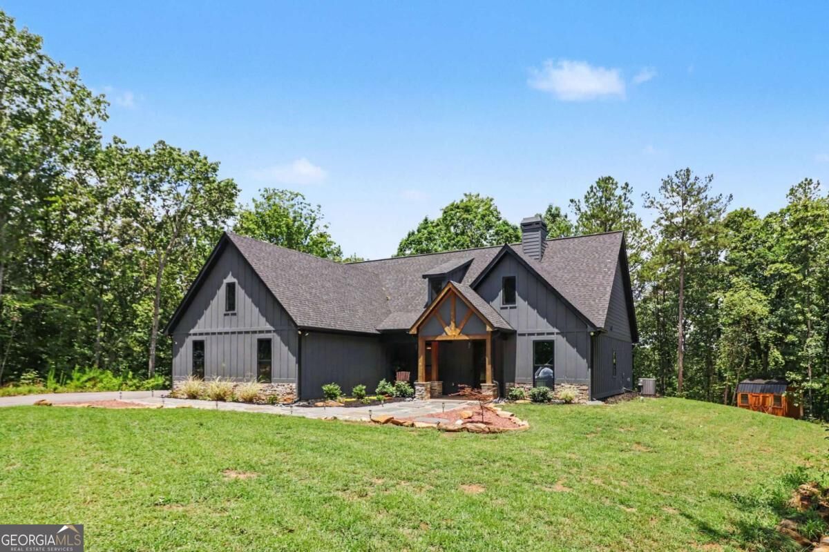 Property Photo: 5549 Tyree Road GA 30187