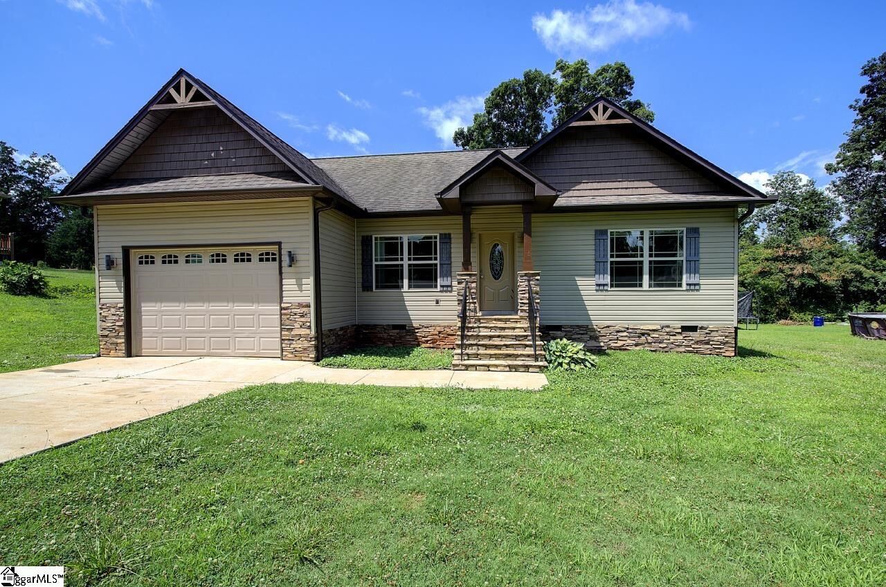 Property Photo:  274 Millwood Lane  SC 29385 
