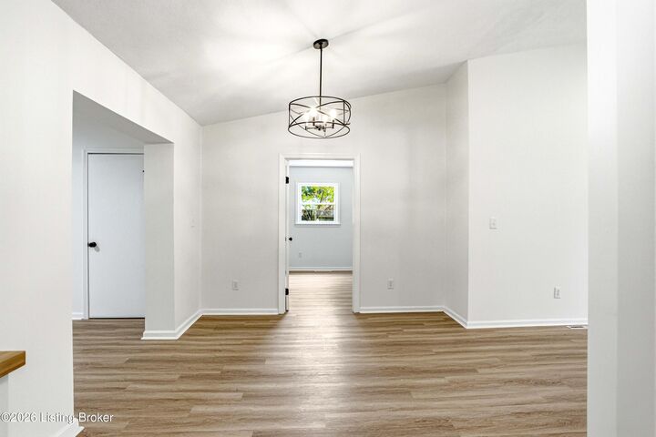 Property Photo:  2419 Woodmont Dr  KY 40220 