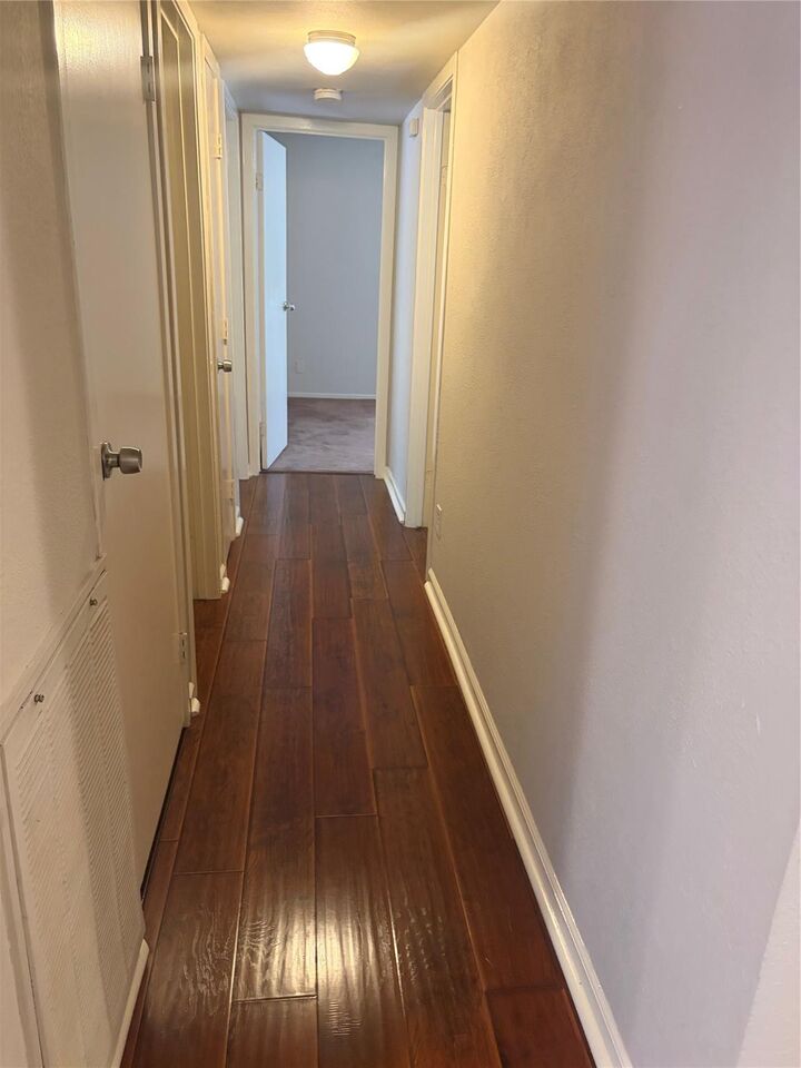 Property Photo:  9 Wolfhound Lane  TX 77380 