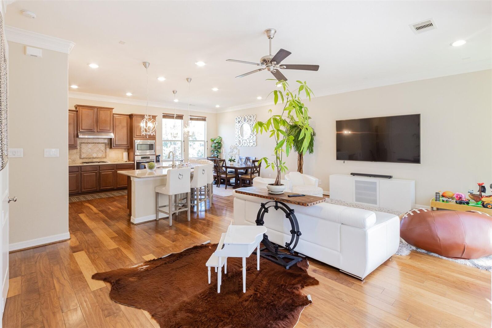 Property Photo: 12227 Oxford Crescent Circle TX 77082