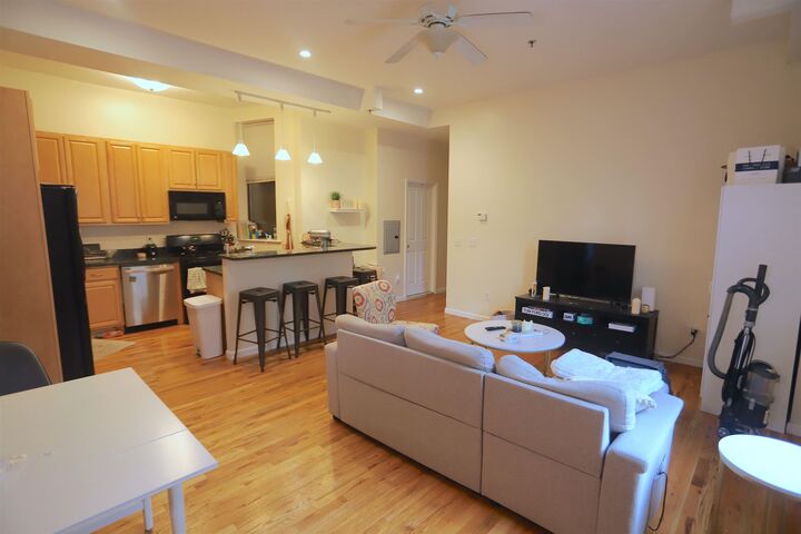 Property Photo: 105 11th St 2F NJ 07030