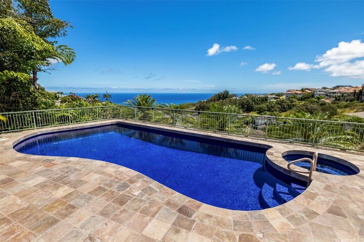 Property Photo:  5609 Poola Street A  HI 96821 