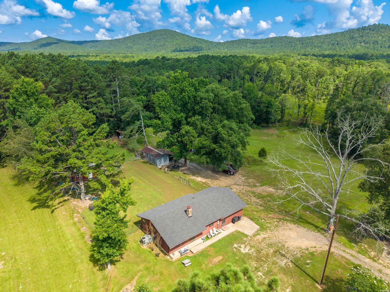 Property Photo: 62 Pennington Lane AR 71943